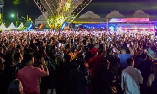 Prefeito de Barra Mansa anuncia shows católicos na Expo BM